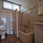 Apartment Vue Sur Pour Ce T2 Avec Terrasse, Parking, Le Lavandou, 4 Personnes - Fr-1-803-25 Le Lavandou